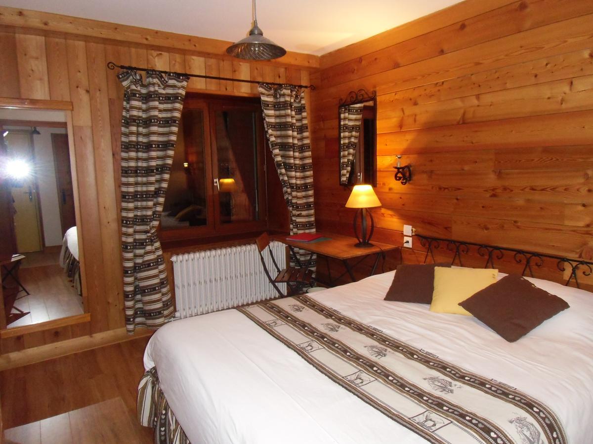 Aux 3 Frenes Inn